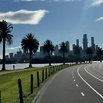 Chateau Yarraville