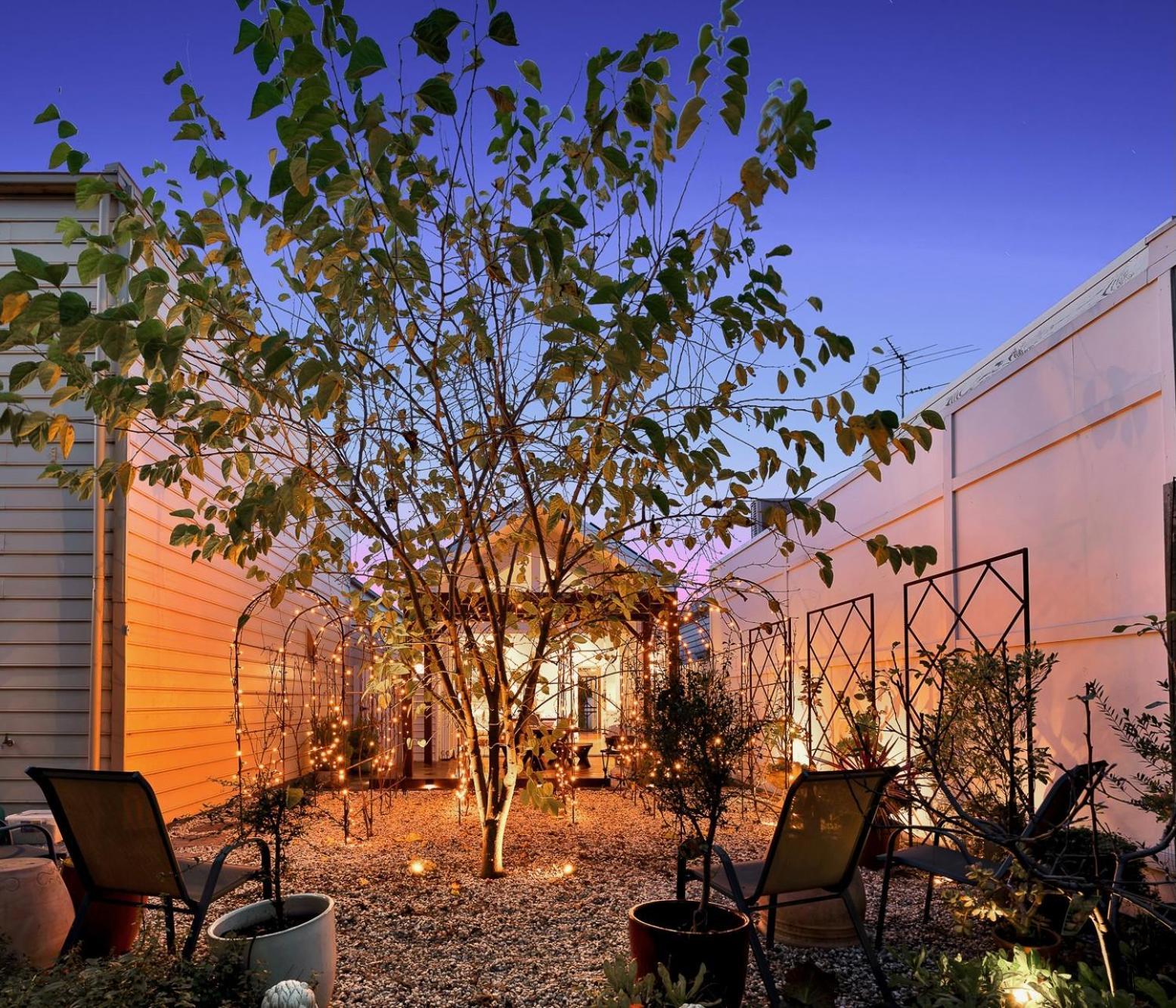 Villa Chateau Yarraville Melbourne